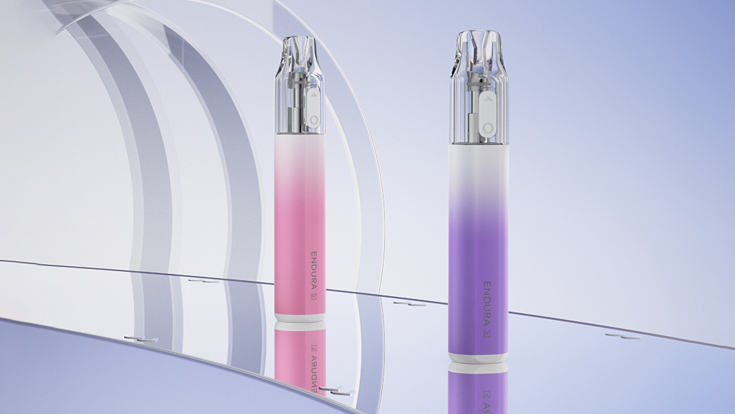 Zwei Innokin Endura S1 Einwegverdampfer in Pink und Lila, die diskrete Verdampfer hervorheben.