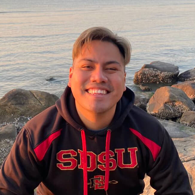 Tony Alvarez